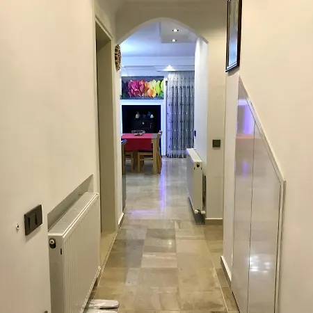 Apartment Tyana Home-1 *